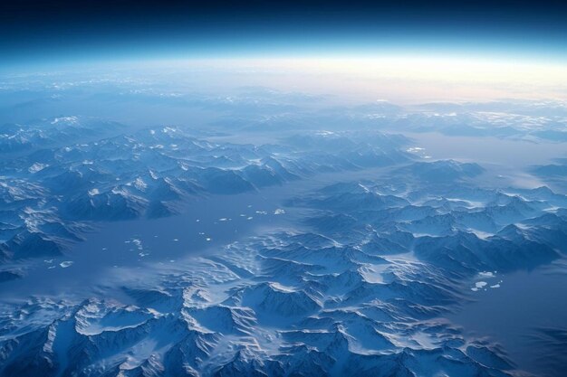 Zdjęcie rzucając światło na zdjęcie satelitarne grenlandii lodowa warstwa grenlandii i jej krawędzie topią stawy śnieżne