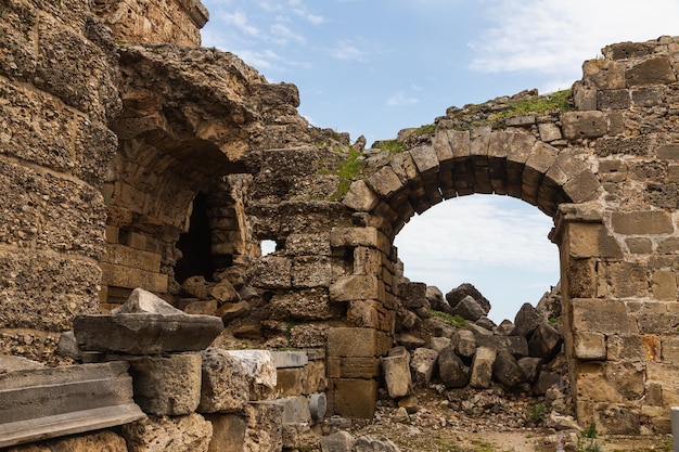 Rzymski amfiteatr starożytnego miasta Aspendos w pobliżu Antalyi Turcja Antyczne zrujnowane miasto