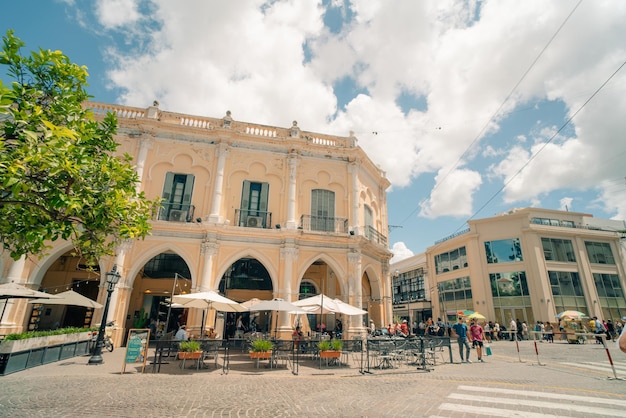 Salta Argentyna 6 lutego 2024 r. widoki na Plaza de Armas główny plac w Salta Argentynie