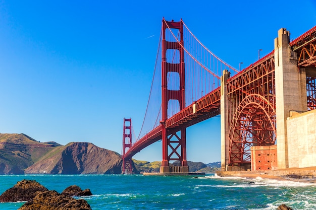 San Francisco Golden Gate Bridge Marshall Beach w Kalifornii