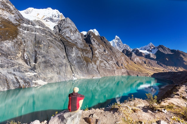 Scena Wędrówki W Górach Cordillera, Peru