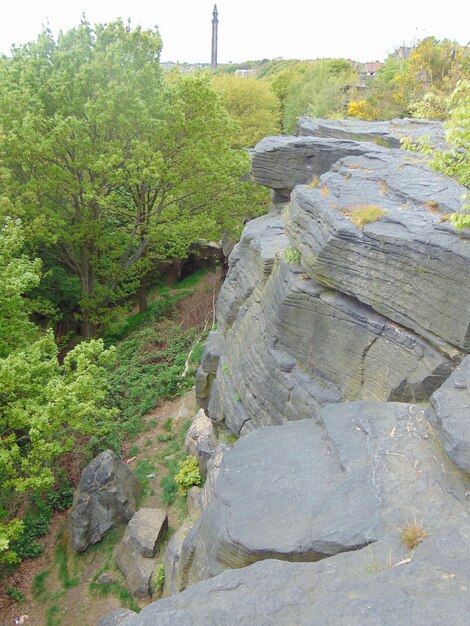 Sceniczny widok formacji skalnych