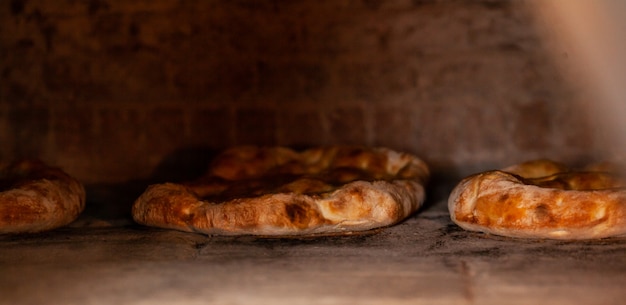 Schiacciata to rodzaj chleba produkowanego w Toskanii we Włoszech.