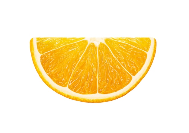 ścieżka przycinająca plasterek pomarańczy na białym tle
