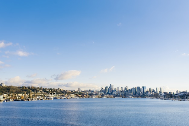 Seattle. Widok na centrum miasta i zatokę