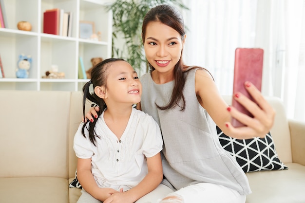 Selfie portret z córką