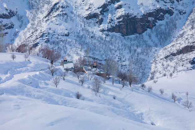 Sezon zimowy w górach Erzincan Drone Photo Kemah Erzinkan Turkey Turkiye
