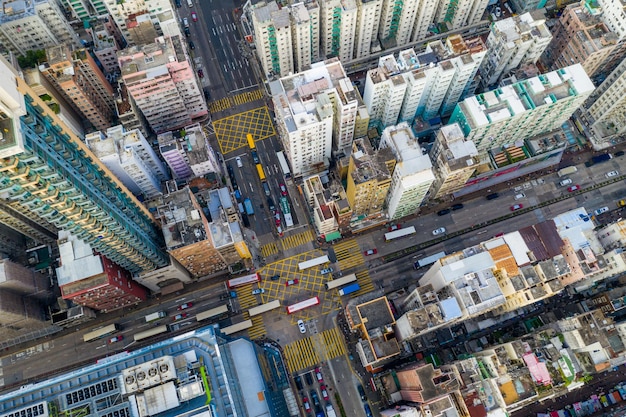 Sham Shui Po, Hongkong 09 października 2020 r.: Widok z lotu ptaka na miasto Hongkong