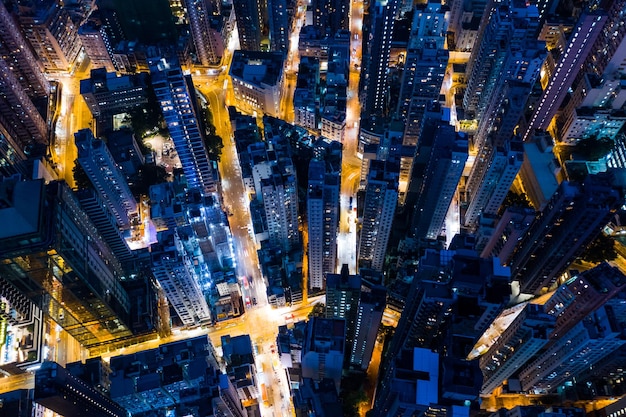 Sheung Wan, Hong Kong, 02 października 2018:-Hongkong miasto nocą