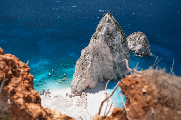 Skała Klifowa Mizithres Na Wyspie Jońskiej Zakynthos W Grecji