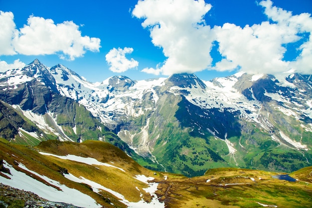 Skalistej górskiej scenerii, Alpy, Austria. Grossglockner. Widok na góry.