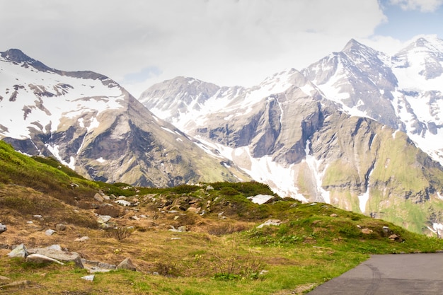 Skalistej górskiej scenerii, Alpy, Austria. Grossglockner. Widok na góry.