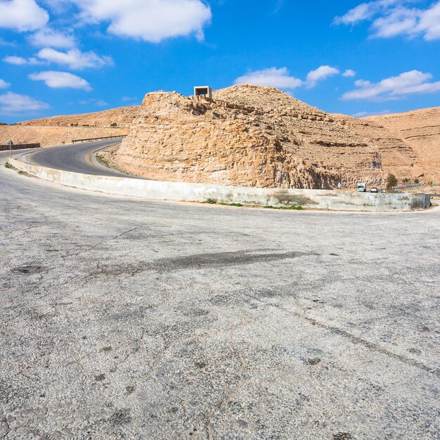 Skręć W Górską Drogę Królewska Autostrada W Jordanii