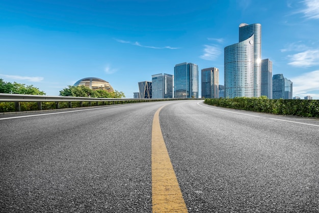 Skyline Nawierzchni Asfaltowej I Architektury Miejskiej