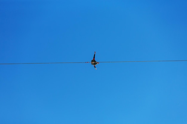 Slackline to praktyka w równowadze