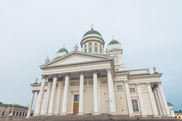 Słynna katedra św. Mikołaja w Helsinkach Kościół luterański Helsinki Finlandia