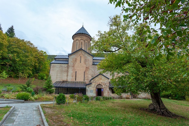 Słynny Klasztor Kintsvisi W Shida Kartli W środkowej Gruzji. Podróż