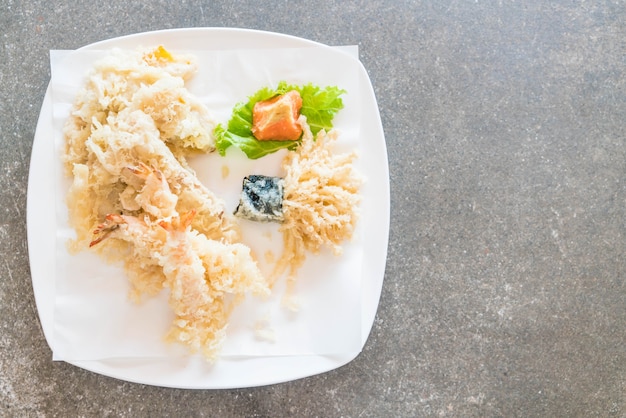 smażone krewetki (tempura)