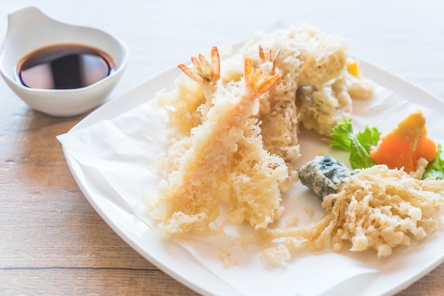 smażone krewetki (tempura)