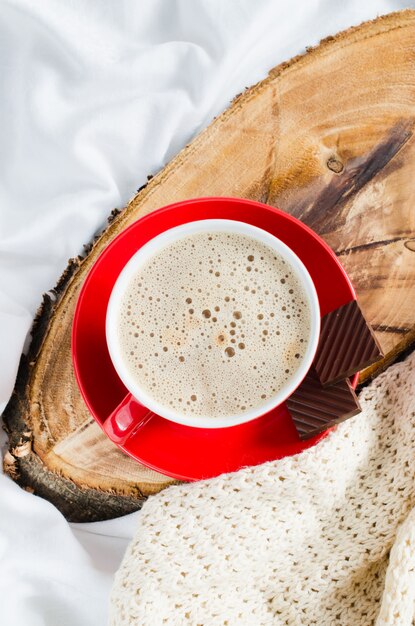 Śniadanie W łóżku. Cappuccino I Czekolada.