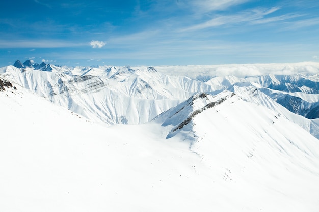 Śnieżne góry w Gruzji, Gudauri