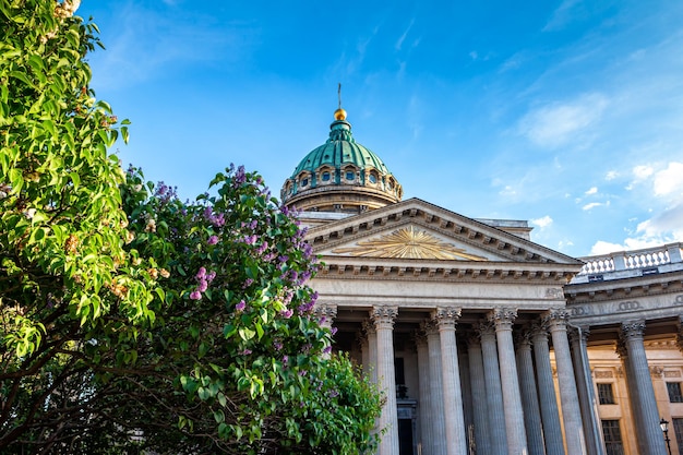 Sobór Kazański w pogodny letni dzień, Sankt Petersburg Rosja