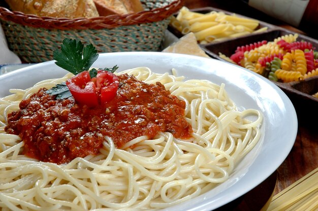 Spaghetti Z Sosem Bolońskimspaghetti Z Sosem Bolońskim