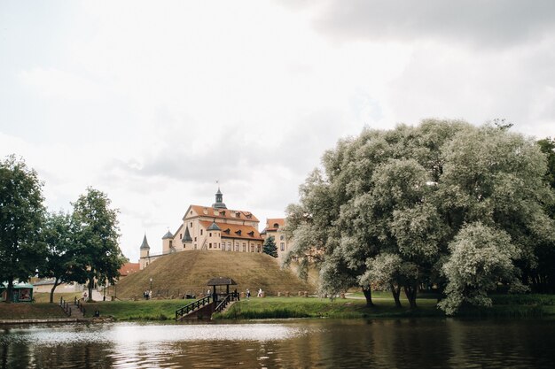 Zdjęcie Średniowieczny zamek w nieświeżu, obwód miński