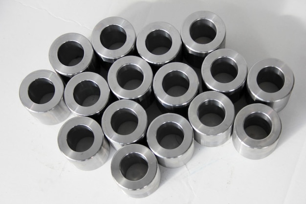 Stalowy cylinder