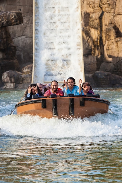 Stambuł, Turcja - 07 Września 2014: Park Rozrywki Vialand Na 07 Września 2014 W Stambule, Turcja.