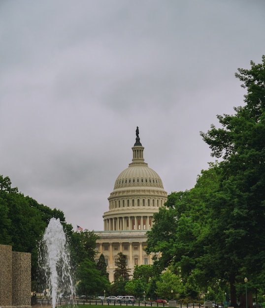 Stany Zjednoczone Capitol budynek przed zmierzchem, washington dc, usa.