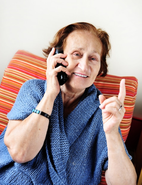 Stara Kobieta Na Telefonie
