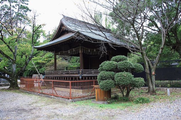 Starożytna świątynia w centrum Tokio, Japonia