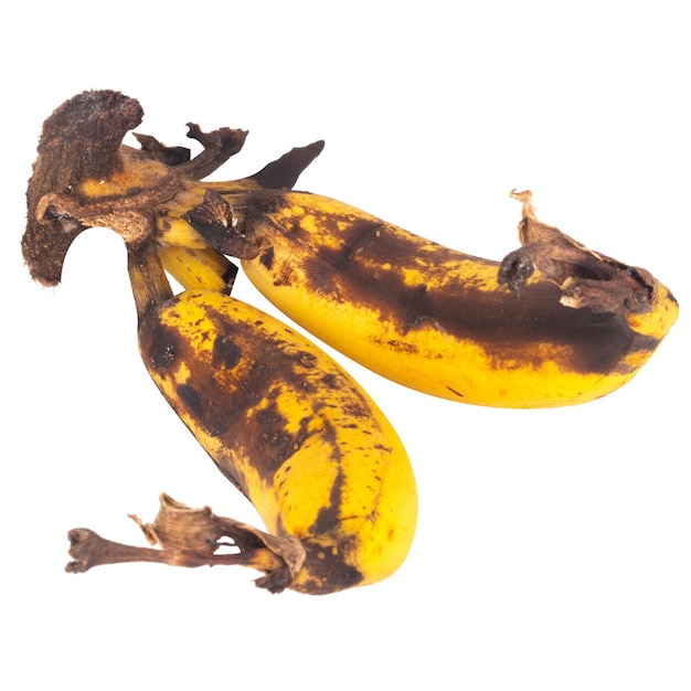 Zdjęcie stary banan odizolowany na białym tle