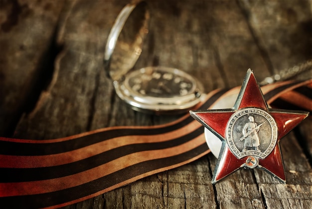 Zdjęcie stary medal z efektem retro w wieku retro z wielkiej wojny ojczyźnianej