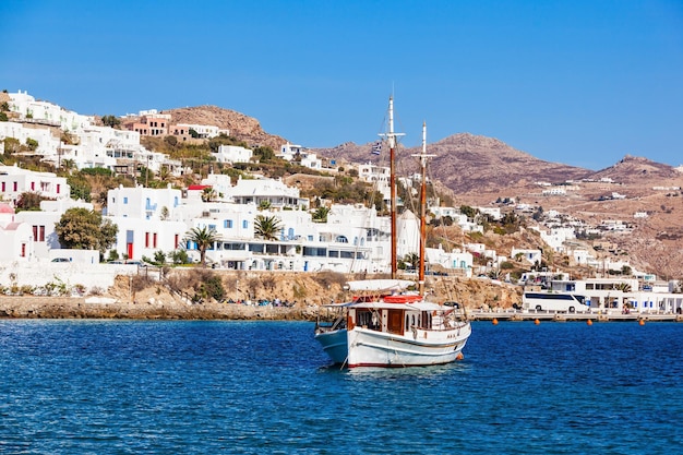 Stary port w porcie miasta Mykonos na wyspie Mykonos, Cyklady w Grecji