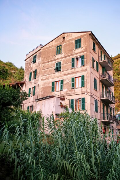 Starzejący Się Budynek W Cinque Terre, Włochy