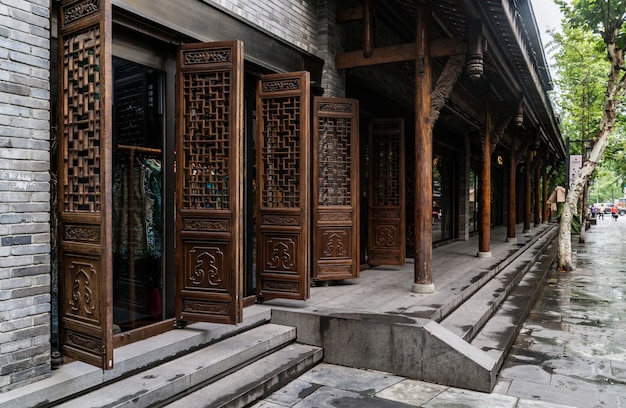 Zdjęcie starzy budynki w kuan alei i zhai alei, chengdu, sichuan