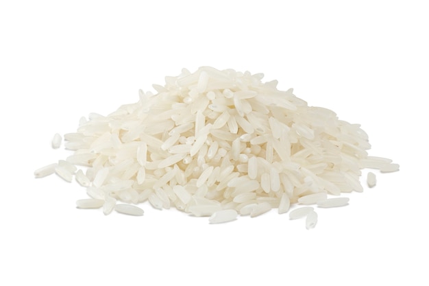 stos białego ryżu, ziarna naturalne izolować na białym tle