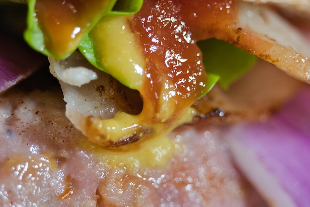 Zdjęcie strzał zbliżenie składników hamburgera
