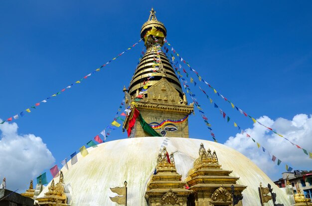 Zdjęcie stupa swayambhunath