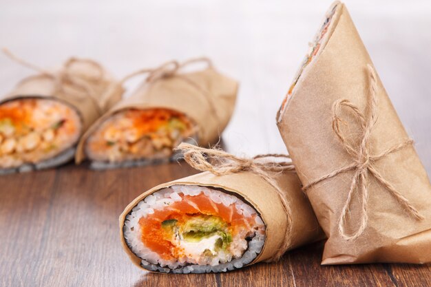 Sushi burrito - nowa koncepcja modnej żywności