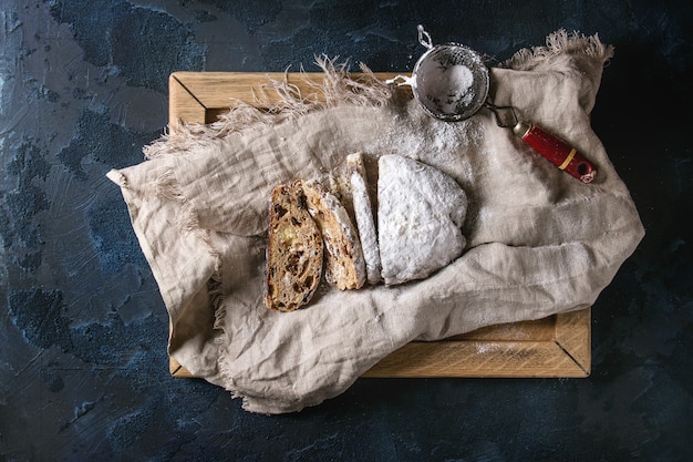 Zdjęcie Świąteczny tort stollen