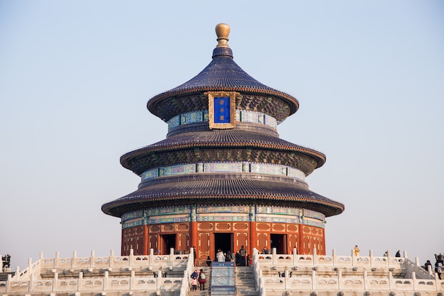 Świątynia Nieba (Templo del Cielo) w Pekinie (Chiny) rano w zimie