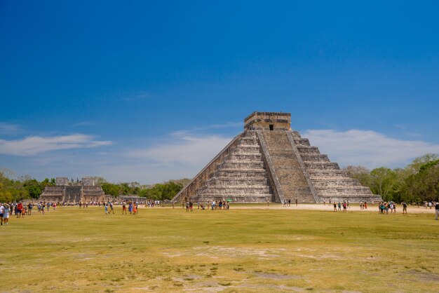 Świątynia Piramida Kukulcan El Castillo Chichen Itza Jukatan Meksyk Cywilizacja Majów