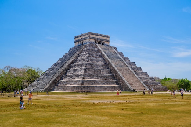Świątynia Piramida Kukulcan El Castillo Chichen Itza Jukatan Meksyk Cywilizacja Majów