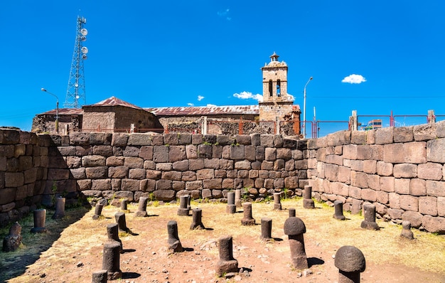 Świątynia Płodności Inków Uyo W Chucuito, Peru