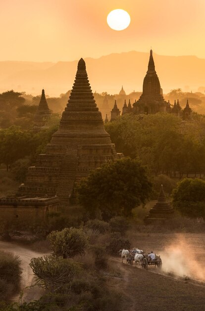 Zdjęcie Świątynie bagan myanmar