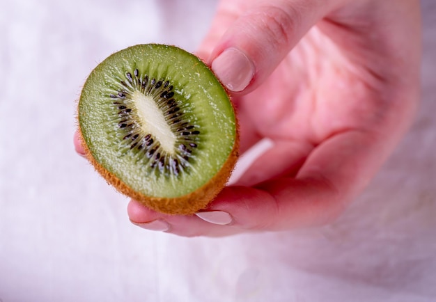 Świeże owoce Kiwi