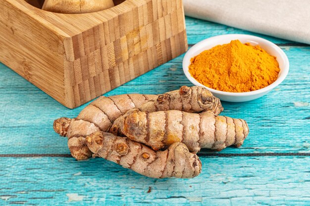 Świeży aromat korzeni tumerycznych